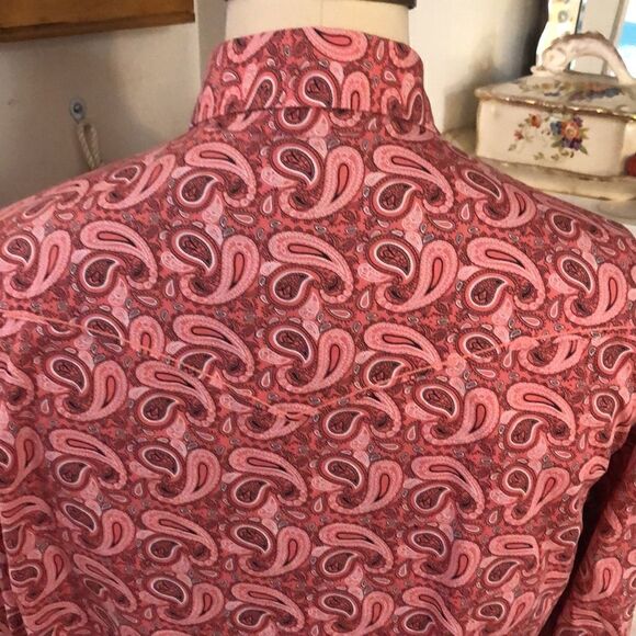 Rodeo’s All Cotton Pink Paisley Swirl Pearl Snap Western Shirt Pockets! Comfy! - Picture 8 of 17